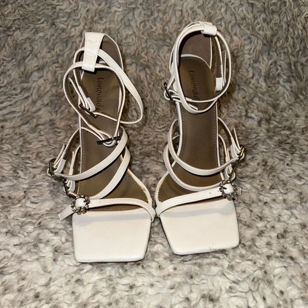 Lemonade Ginny White Strappy Martini Heel Rhinestone Buckle Sandals Womens 8‎ - Picture 7 of 9